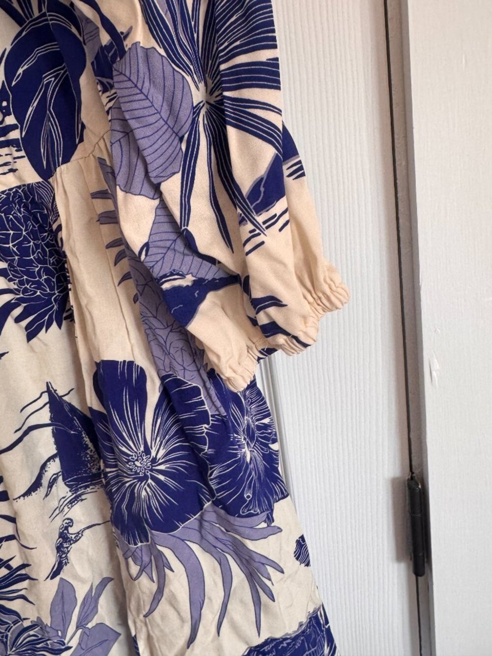 Label of Love Women's Blue and Cream Front Tie Beach Cover Up - Picture 8 of 10